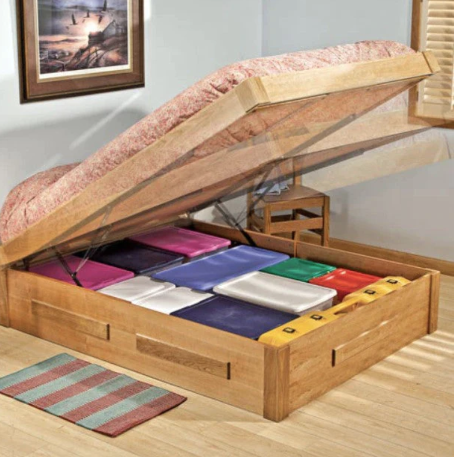 Storage Beds: Saving Space With Wall Beds and Hydraulic Lift Beds