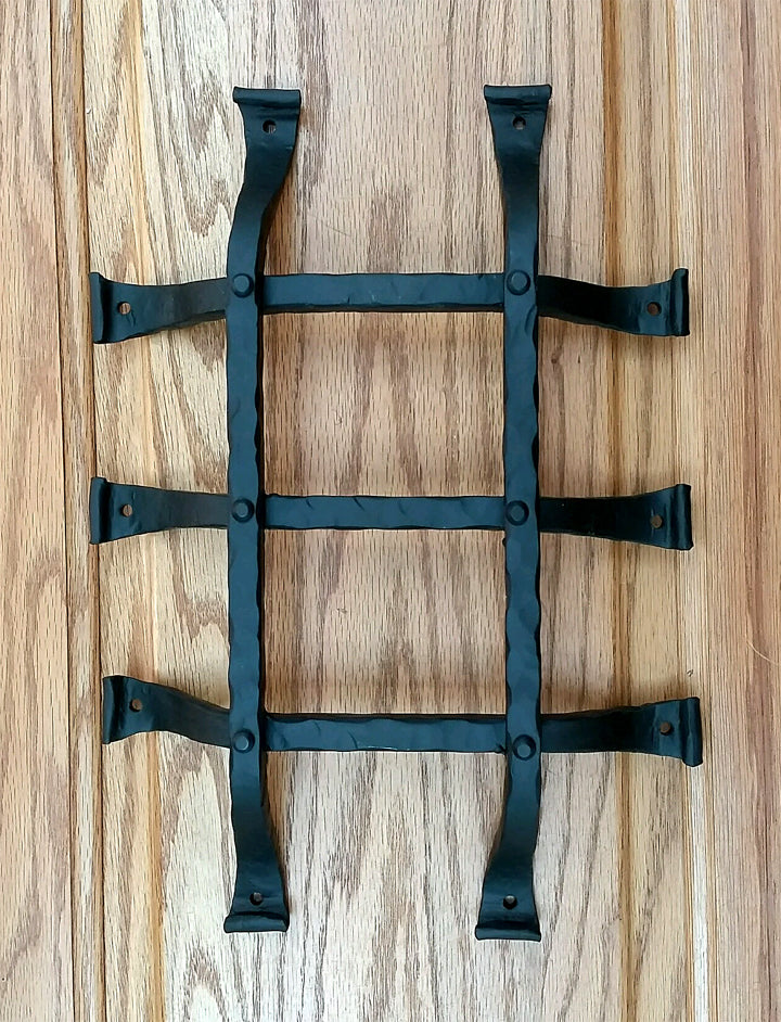 Premium curled tip door and gate grille in black powder coat finish, measuring 9.5 x 13.5 inches with five bars.