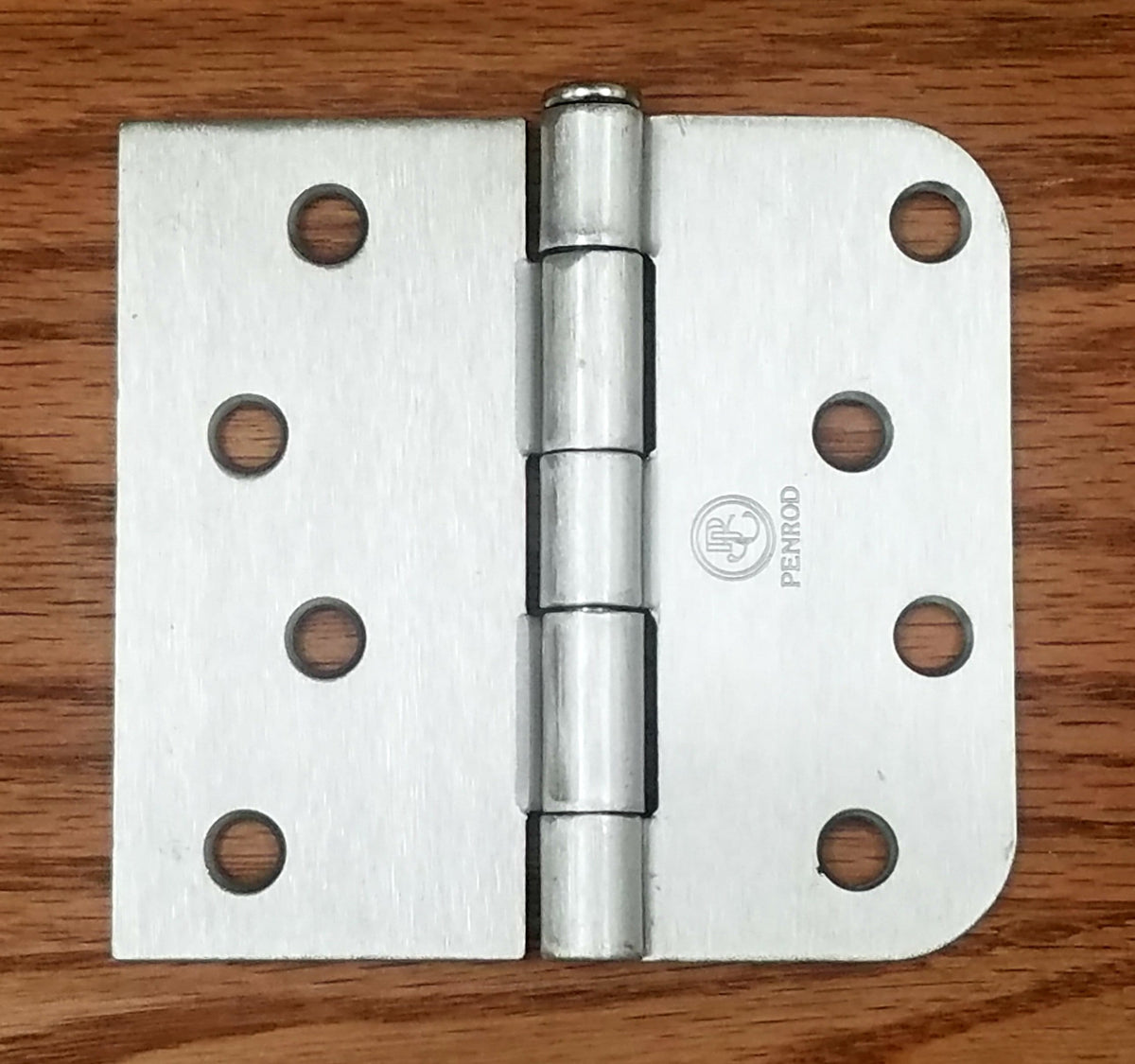 Residential satin nickel door hinges, 4" x 4.25", 5/8" square, plain bearing, sold in a 2 pack for durable use.