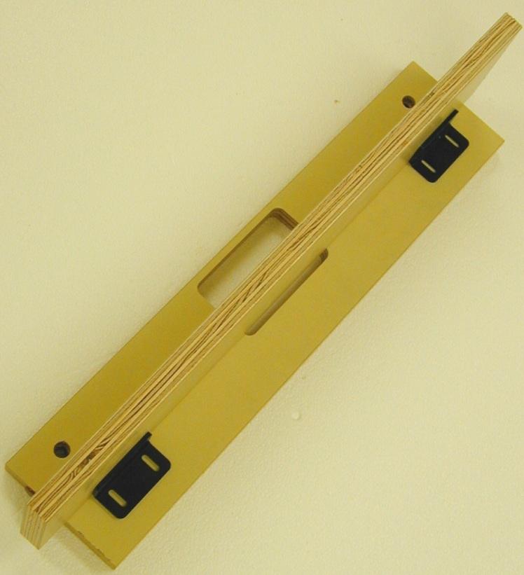 Single pocket clamp-on template kit with 18-inch template, two slotted brackets, and eight truss head screws.