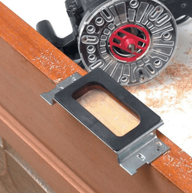 Door hinge jig installation kit featuring hinge templates and router bits for precise hinge placement.