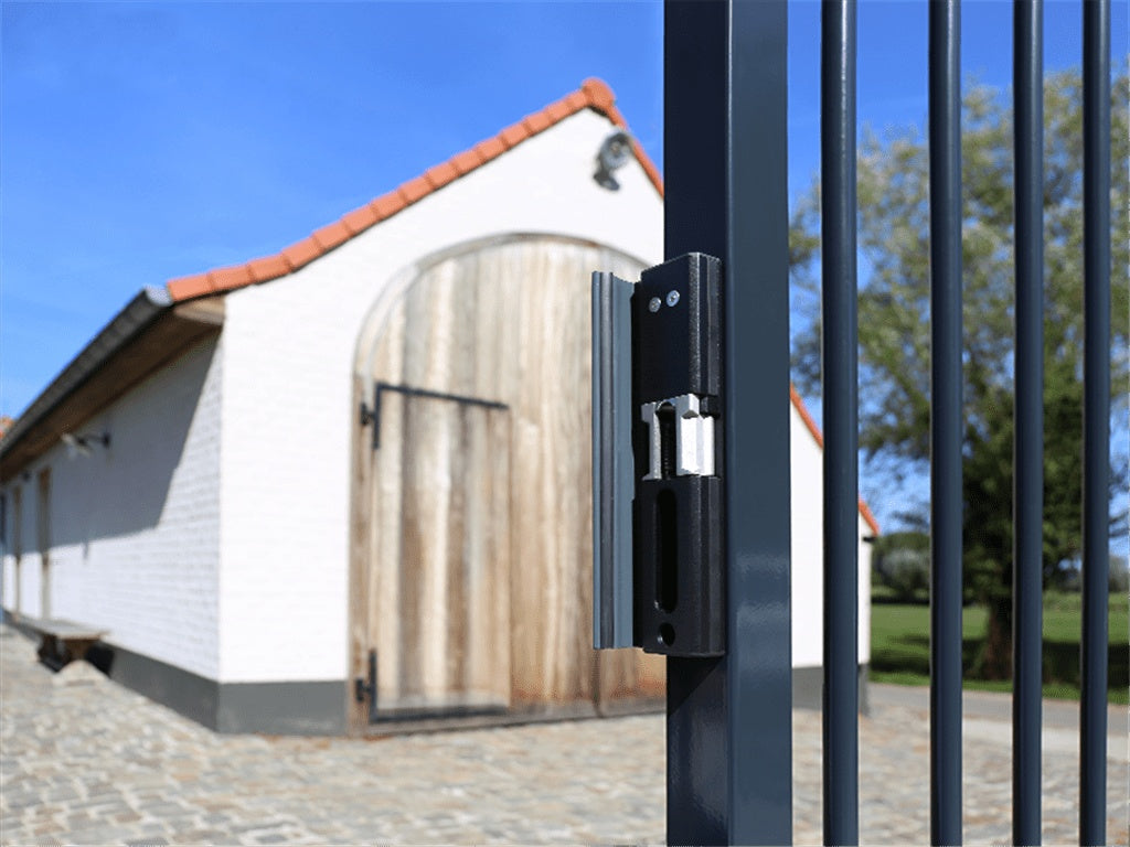 Surface mounted electric strike module for gates, available in fail close and fail open options, multiple finishes.