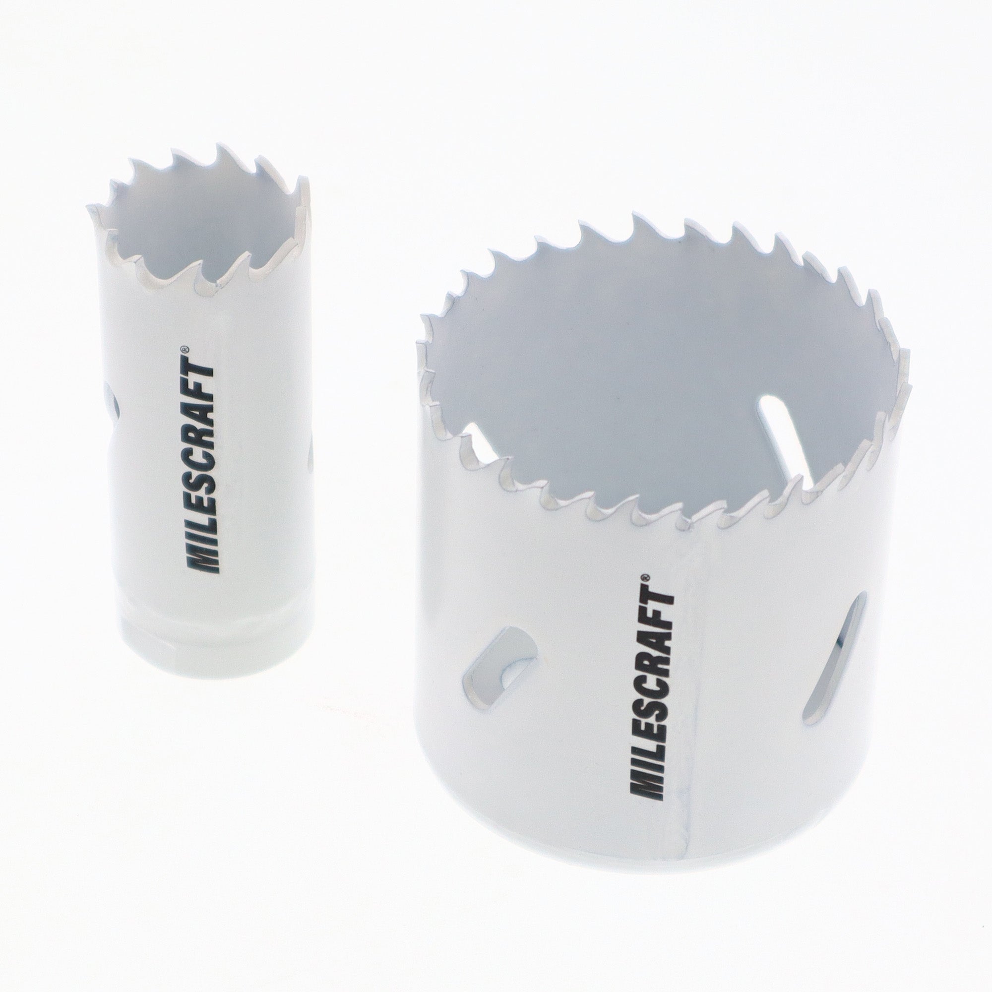 Self-clamping installation jig set for locks and knobs, featuring two durable hole saws for precise cutting.