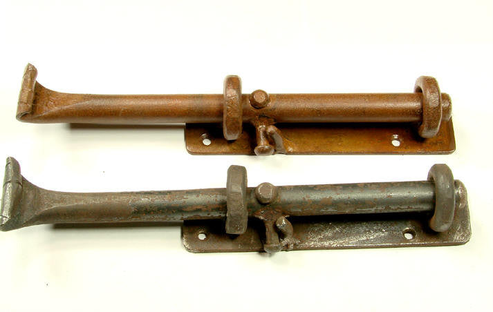 8" Heavy Duty Rustic Cane Bolt / for bottom of door or gate (incl flat strike plate)