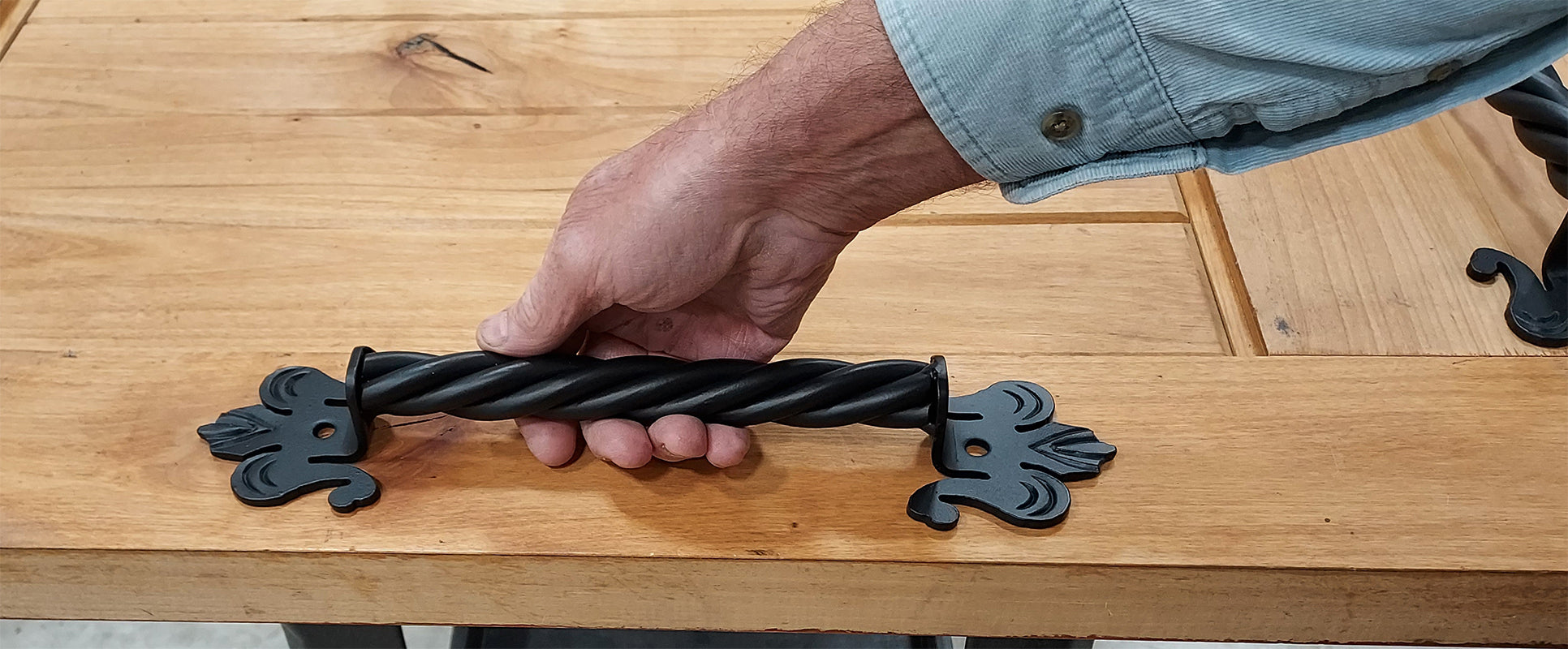 Iron Strand Barn Door Handle with Fleur De Lis Mounting Bases
