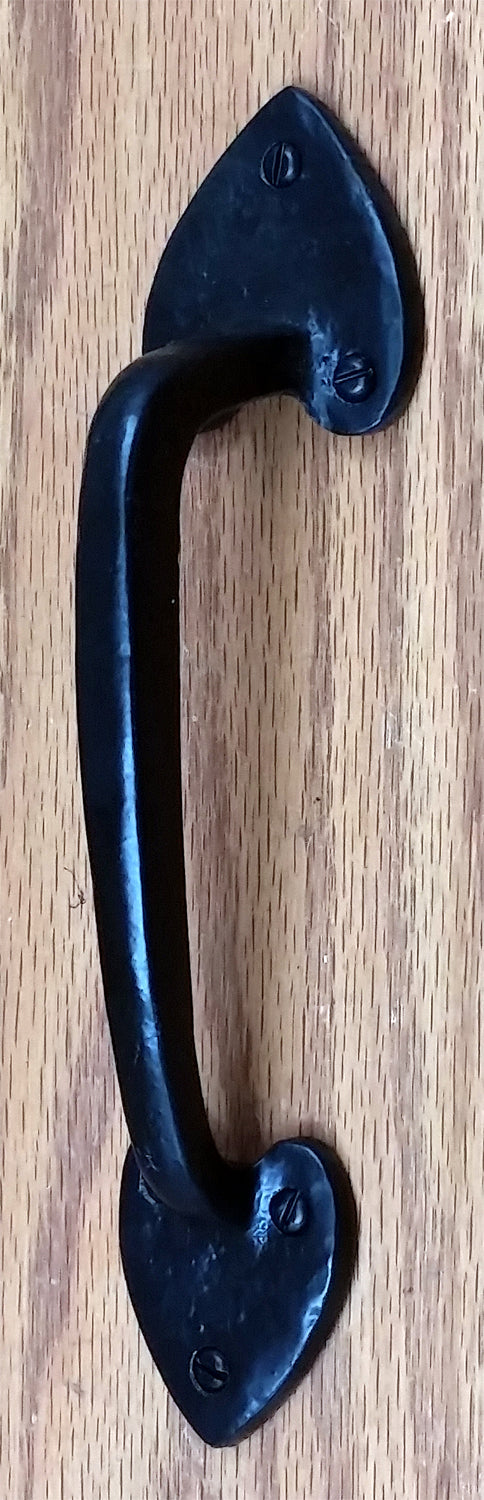 Heart Style Door Pull / Appliance Pull - Barn Door Handle - Multiple Finishes Available