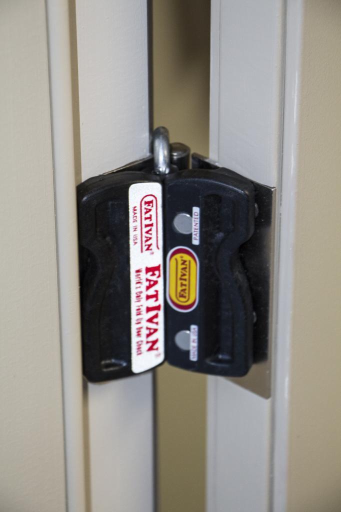 Door Stopper - Door Chock - Fat Ivan For Hinge Outlet - Multiple Finishes Available