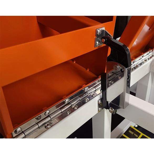 Adjustable spring-loaded lid stay in stainless steel, mounted on back panel for smooth lid operation.