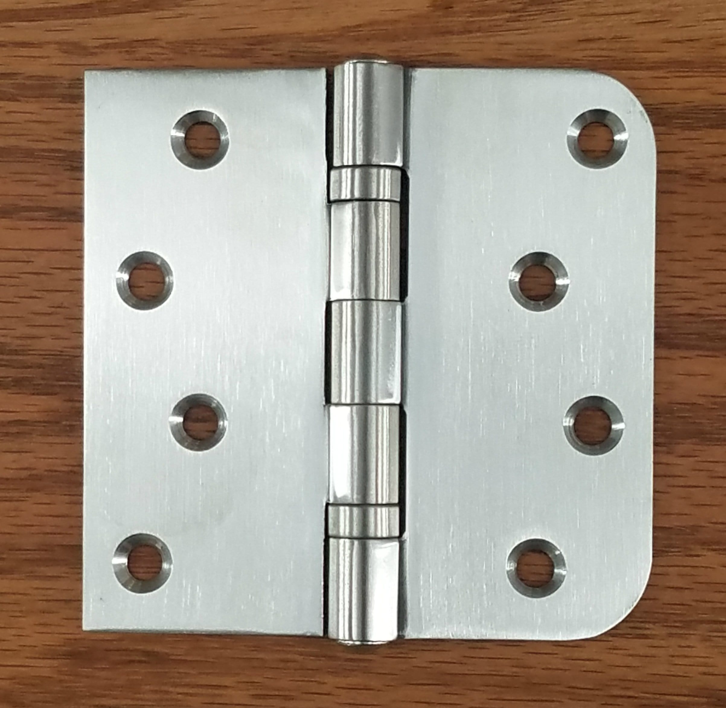 Stainless steel ball bearing security hinge with a 5/8" radius square, non-removable pin, sold in a 3 pack.