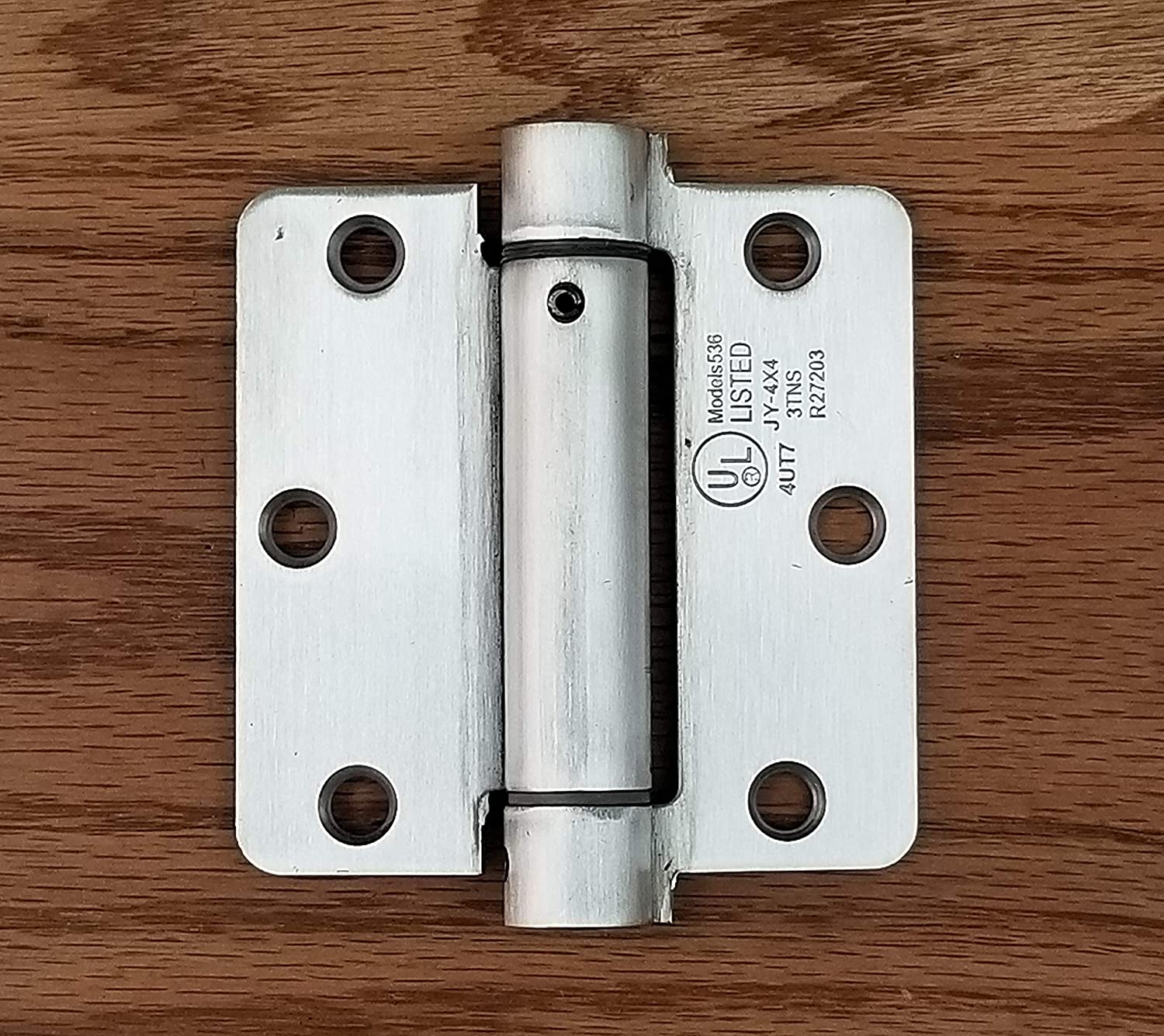 Self-closing spring hinges for residential use, 3 1/2" with 1/4" radius corners, available in multiple finishes, 2 pack.