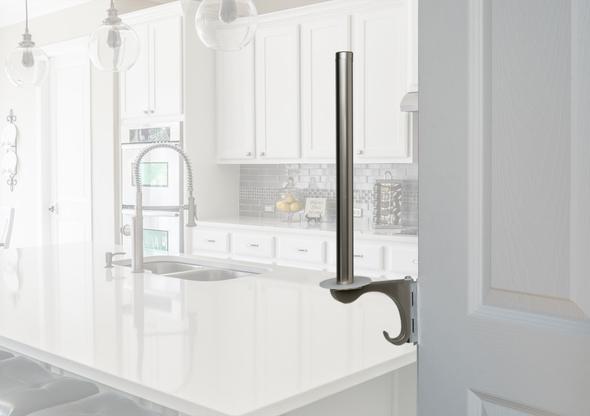 Hinge hanger for behind-the-door storage in various finishes, includes mounting bracket for easy installation.